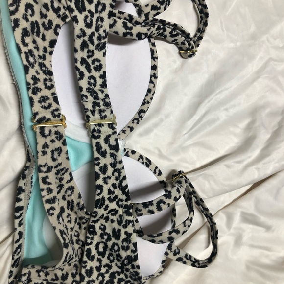 Leopard bralette bikini top - Picture 3 of 5